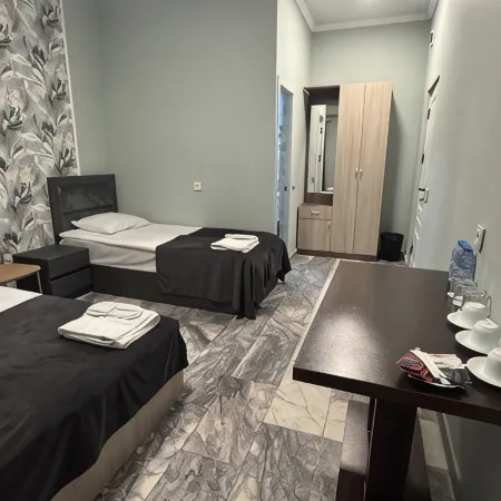 Hotel CORNER
