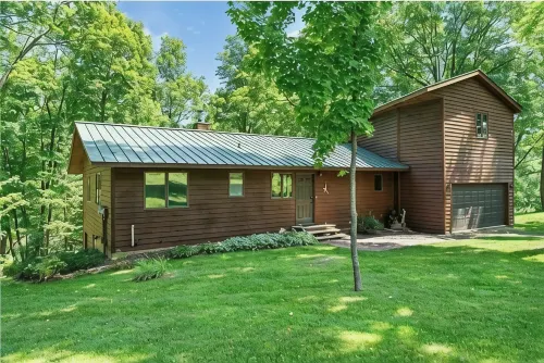 Cozy 3-bedroom cabin on beautiful Sand Lake in lovely Cumberland, WI.
