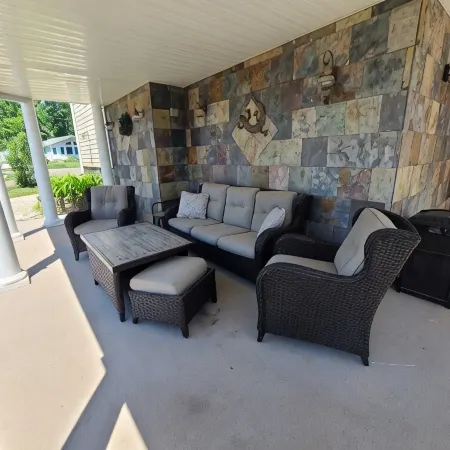 Beach House steps to private beaches in sought after location!