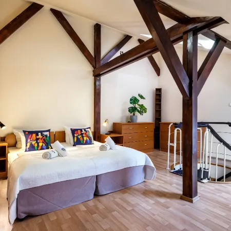 Kosmopolita Rooms Отели рядом с достопримечательностью «Клепаж»