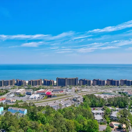 Spectacular Beach and Oceanfront Views in 7th Floor 3 Bedroom Condo!