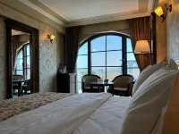 Germir Palas Hotel - Special Class Отели рядом с достопримечательностью «Площадь Таксим»