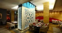 Graffit Gallery Design Hotel - Breakfast