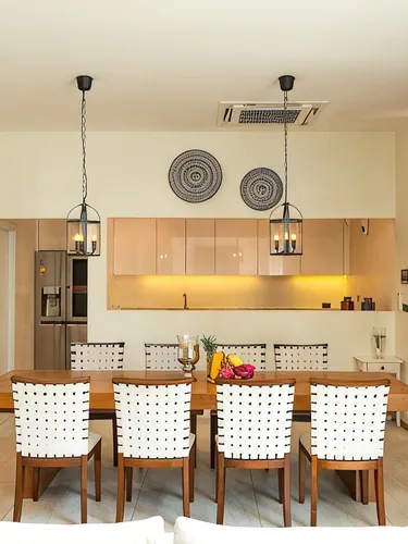 รูปภาพของ117 Teak 5 Bed Luxurious Pool Villa, Bangtao Beach