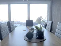 Big central house with a view, free parking(E31) 나르비크 호텔