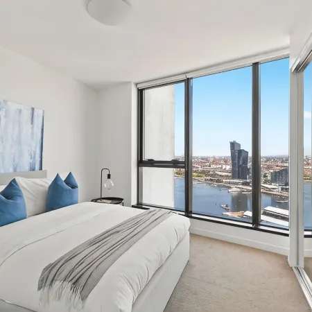 A 2BR Apt with Amazing Harbor Views, FREE Parking