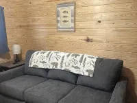 Bassmasters - Cozy 1-bedroom cabin with WiFi, AC in fabulous Stevenson Hotels in Jackson County