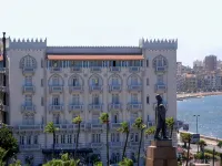 Steigenberger Cecil Hotel Hotel berhampiran Stesen Misr