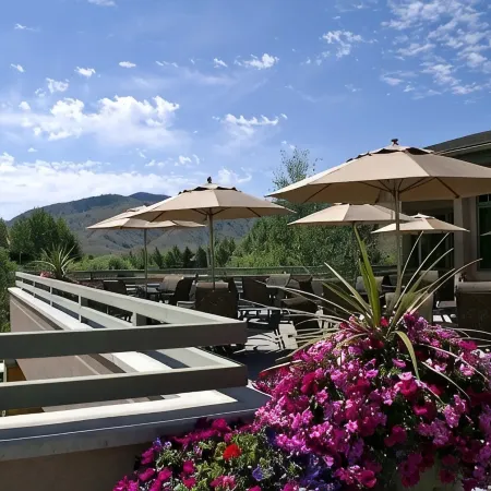 2BD Ranch Condo - Walk to Free Elkhorn Resort Amenities