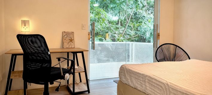 Beautiful Villa Lucia, Gated Tropical Retreat, Private Deck with Pool, Ojochal Hotels in Ciudad Cortes