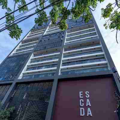 City view ｜2 Bedroom & Study｜Gym & Pool Hotel Exterior
