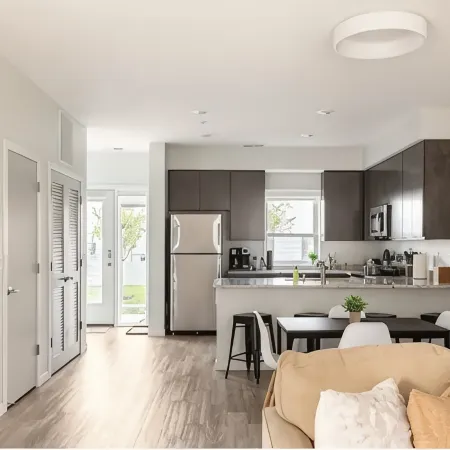 City Center Cove ~ Close to MOA & MSP Airport