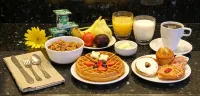 Ikaze Guest House - parking