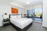 Terminus Apartment Hotel, Ascend Hotel Collection - Beach