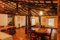 Monsoon Forest Bandhavgarh - parking