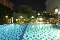 Hotel Casamara - ที่มีสระว่ายน้ำ