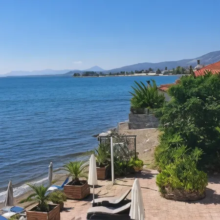 Artemis Hotel