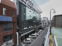 ベニキア ホテル デリム - 駐車場