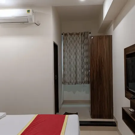 Hotel Harmony Rooms & Banquet