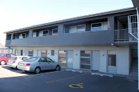 Big Five Motel - Pet friendly