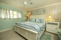 Hot tub,Private pool, resortlike home,,Tiki bar short walk to beach &all - ジャグジー