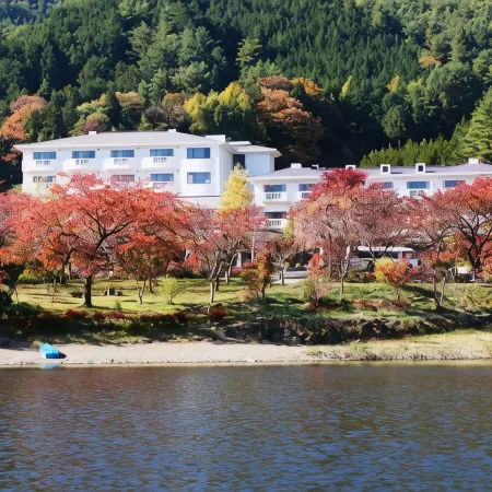 Ashiwada Hotel Отели рядом с достопримечательностью «Озеро Сайко»