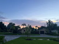 NEW Coastal Paradise GEM!! Spacious 4BR, 3 Full Baths w/Pool!! PET FRIENDLY!!! Hotels in Estero