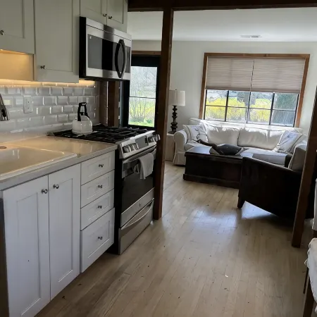 Hunt Country cottage in Upperville!