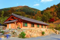 Hapcheon Gayasan Hwangtomaeul Pension
