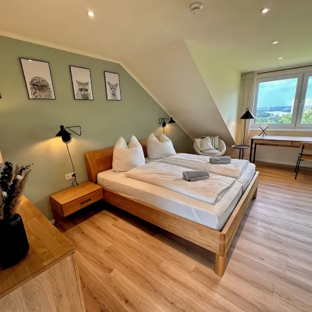 Vacation apartment with lake view in Hattingen - an oasis of well-being in the middle of the Pott!