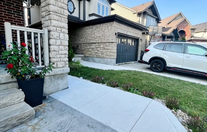 Comfort Quarters In Guelph! Your Cozy Home Away From Home.