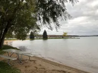 Downtown Boyne City Cottage: Walking distance to everything! - 무료 와이파이