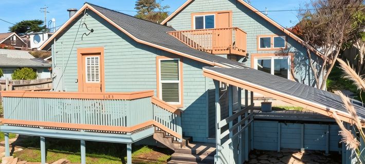 Harbor View Retreat/Hot Tub/ Fire Pit/Pet Friendly Hotels in Bodega Bay