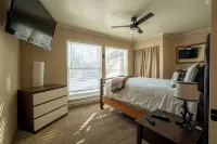 Tranquil 2-bedroom condo in Brian Head with pool and sauna