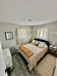 Charming 2-bedroom remodel house in welcoming St. Cloud with WiFi, AC - Wifi