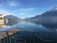 Lovely house close to the lake with panoramic lake and mountain views - Mountain view