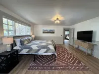 Relax and Unwind. Location! Location! Location!Family-friendly. Outdoor space. - 3 stjerner