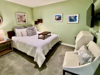 Stylish Seaside Guest House, Walking to Beach - Wifi