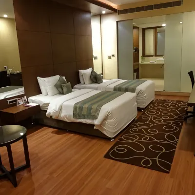 มินเนอร์วา แกรนด์ ซีคันเดอร์าบาด โรงแรมใกล้ฮิมายัธนาการ์