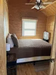 Cabin close to Lake Rathbun #2 - Homestays