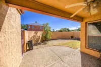 Right At Home- Midland Patio Home with Hot Tub and multiple outdoor spaces - 4-نجوم