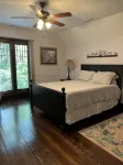 Historic charm in downtown Tryon; 18 Minutes from Tryon Intl Equestrian Center - Homestays