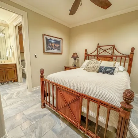 Spacious 5-bedroom house along the coast in Port O'Connor, TX