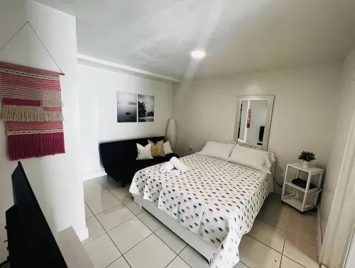 Modern Cozy Apartment in Hialeah Miami Int Airport - Apartments