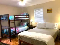 Suwannee River Retreat with Private Dock, Free Kayaks, and Fire Pit - 2-Star