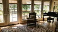 COZY WATERFRONT COTTAGE WITH BEAUTIFUL VIEWS-PET-FRIENDLY - balcony