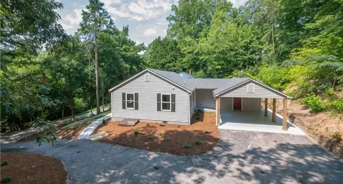 Bright New Cozy Cottage -  1/2 mi from downtown. - Homestays
