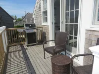 Brand New modern 2 bedroom 2nd floor apartment - Apartments