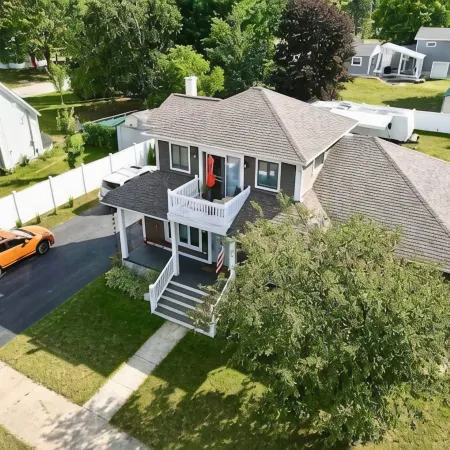 Chef's Kitchen + Minutes to Boyne Mountain + Walk Downtown