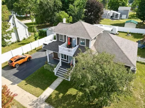 Chef's Kitchen + Minutes to Boyne Mountain + Walk Downtown - 4-Sterne